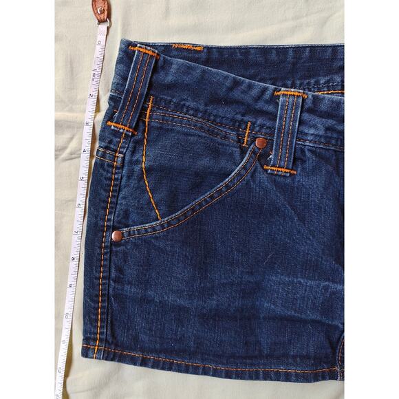 True Religion Made in USA denim mini skirt size 31, orange stitching, Y2K - Picture 4 of 4
